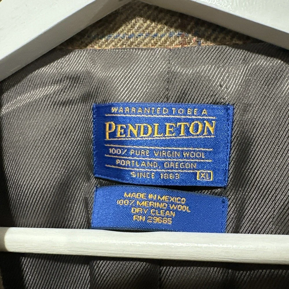 Pendleton Men's 3 Button Wool‎ Blazer Jacket Men's Size XL Plaid